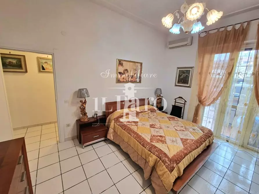 Immagine 21 di Appartamento in vendita  a Campi Bisenzio