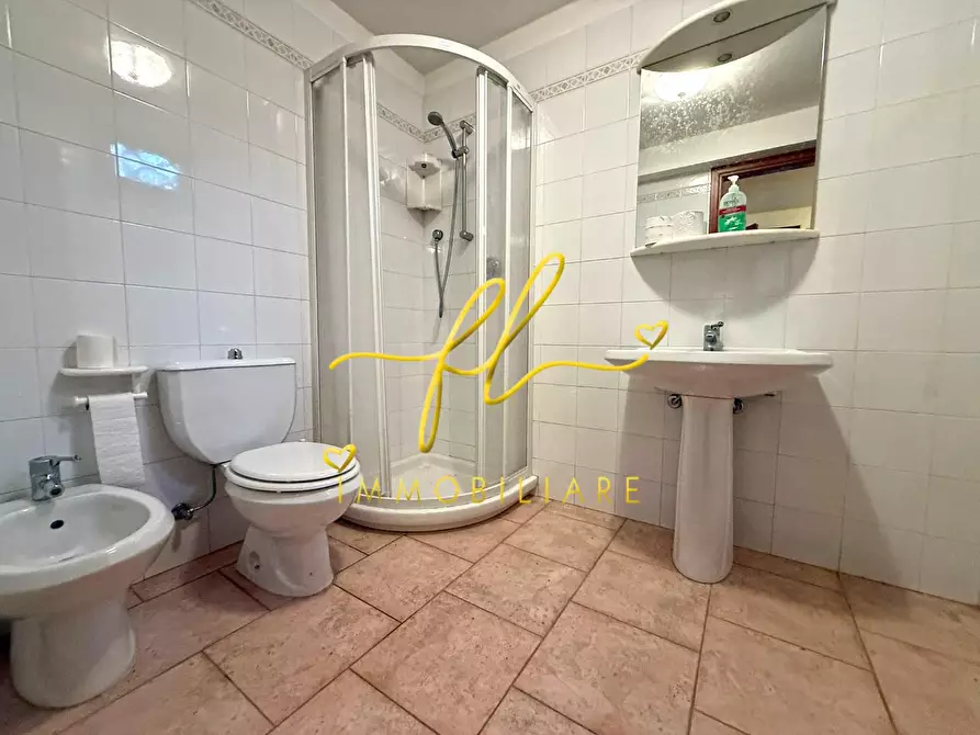 Immagine 20 di Casa bifamiliare in vendita  a Cecina