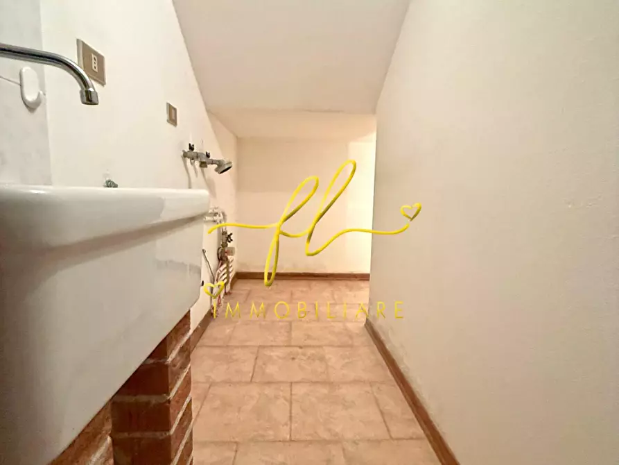 Immagine 28 di Casa bifamiliare in vendita  a Cecina