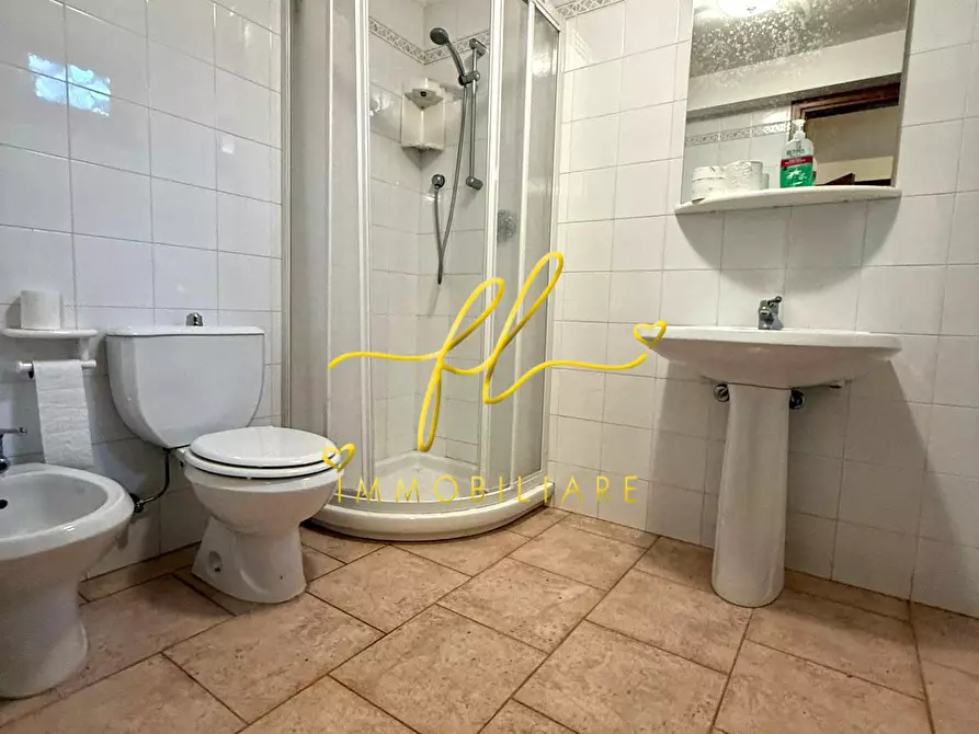 Immagine 19 di Casa bifamiliare in vendita  a Cecina