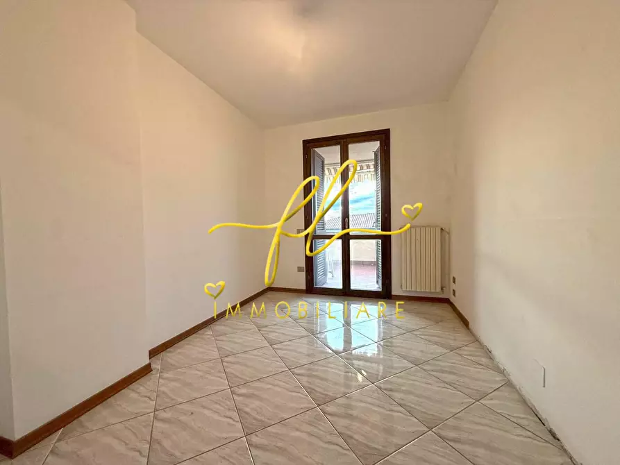 Immagine 14 di Casa bifamiliare in vendita  a Cecina