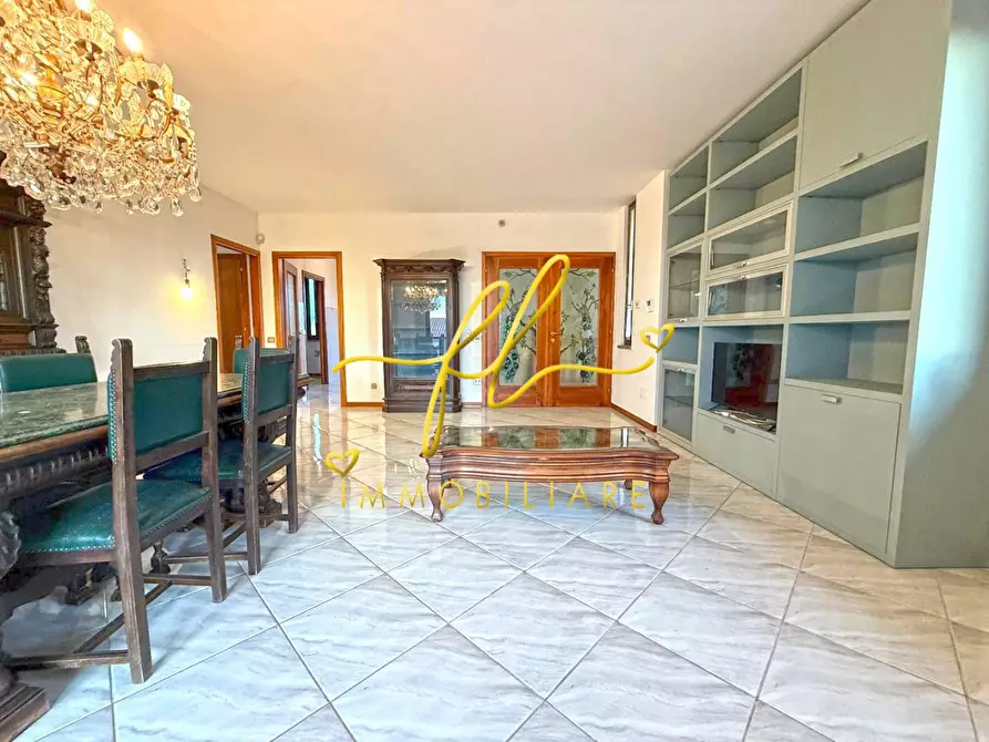 Immagine 5 di Casa bifamiliare in vendita  a Cecina