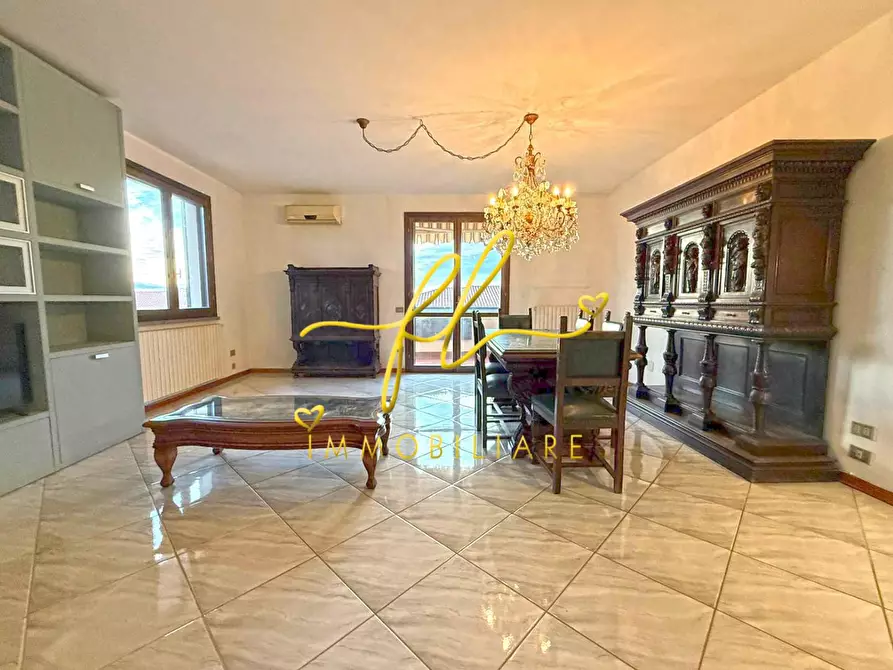 Immagine 7 di Casa bifamiliare in vendita  a Cecina