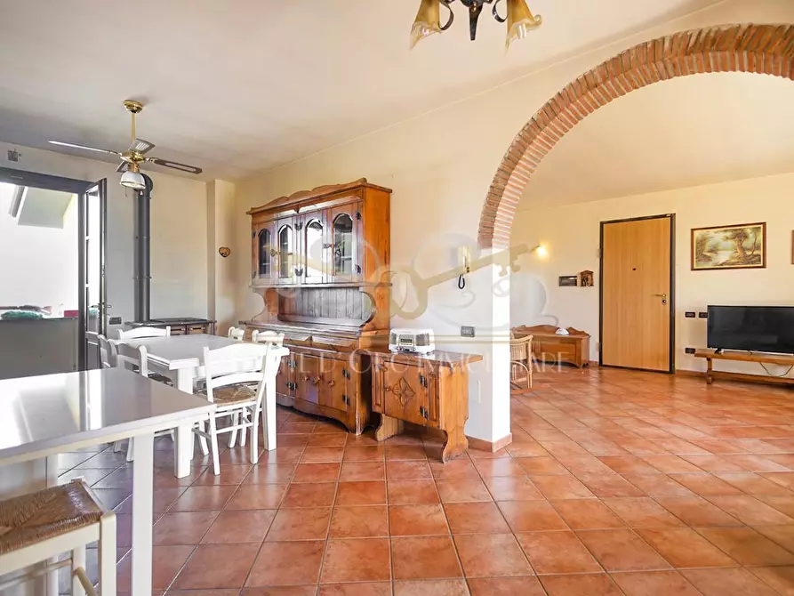 Immagine 18 di Casa bifamiliare in vendita  a Vecchiano