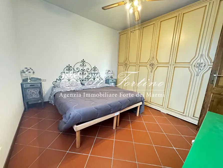 Immagine 11 di Casa bifamiliare in vendita  a Forte Dei Marmi