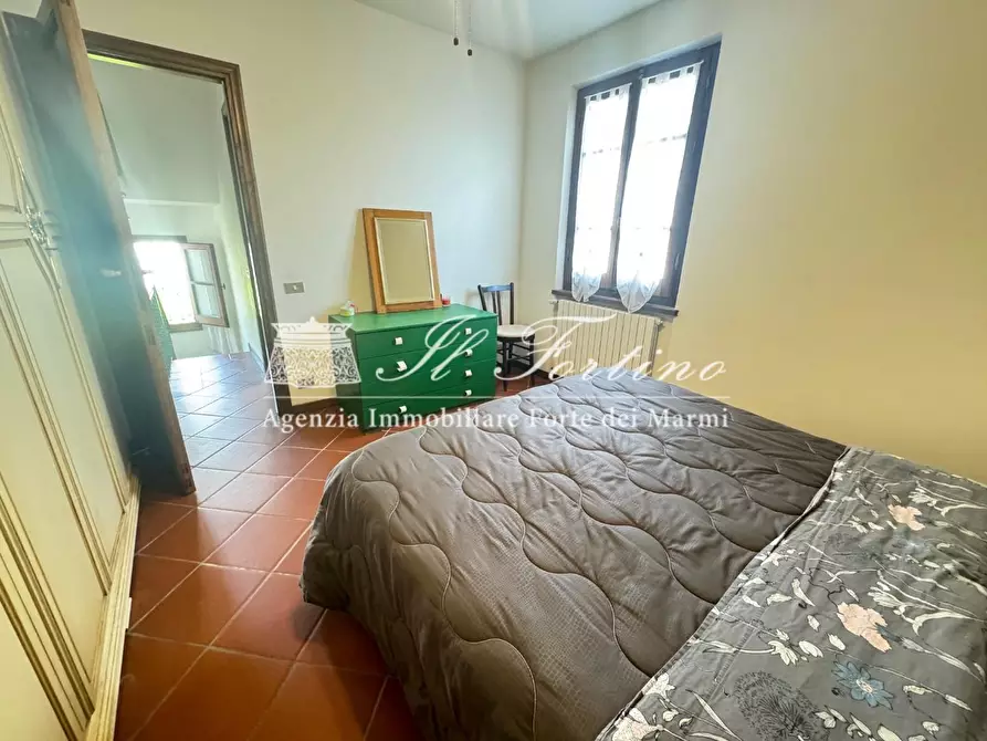 Immagine 12 di Casa bifamiliare in vendita  a Forte Dei Marmi