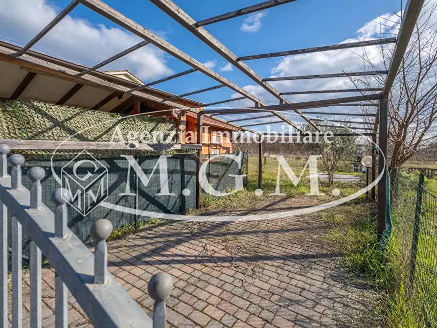 Immagine 21 di Appartamento in vendita  a Vicopisano