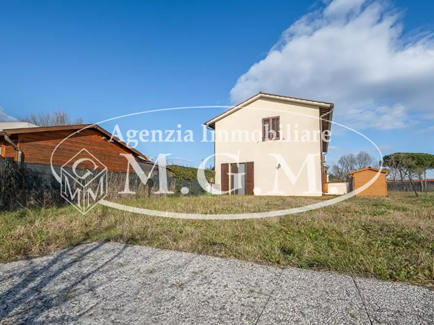 Immagine 19 di Appartamento in vendita  a Vicopisano