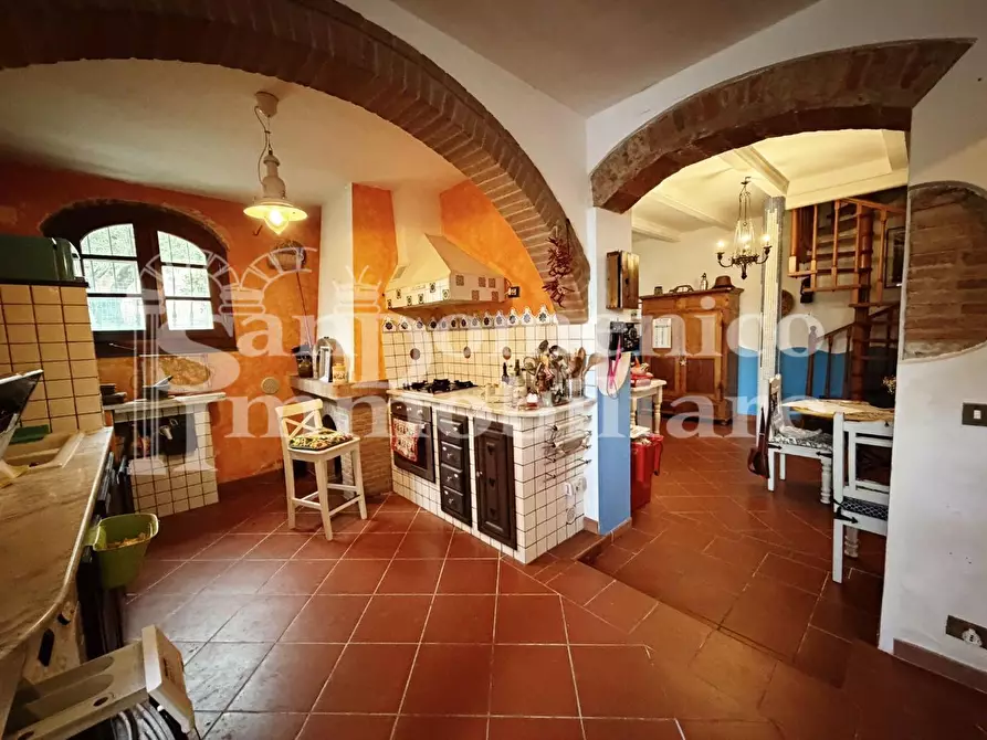 Immagine 1 di Terratetto in vendita  a Crespina Lorenzana