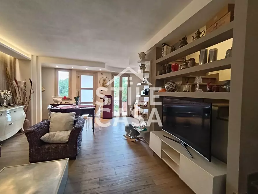 Immagine 56 di Casa bifamiliare in vendita  a Castelfranco Di Sotto