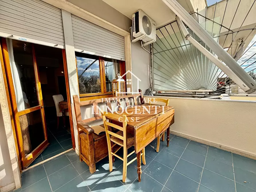 Immagine 10 di Appartamento in vendita  a Massa