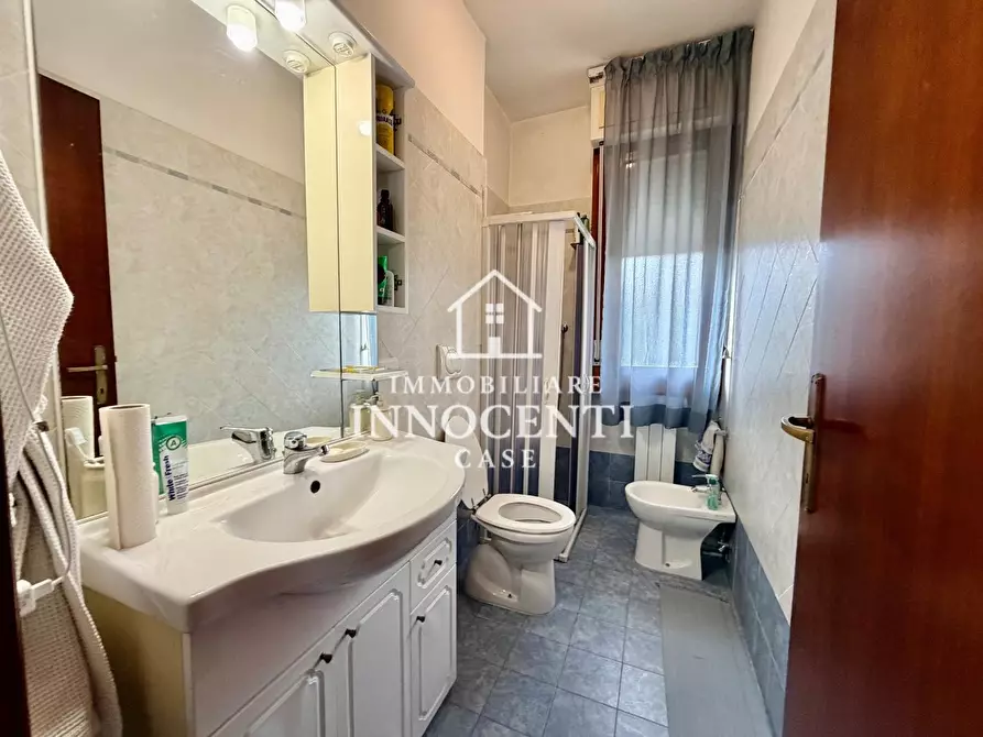 Immagine 16 di Appartamento in vendita  a Massa