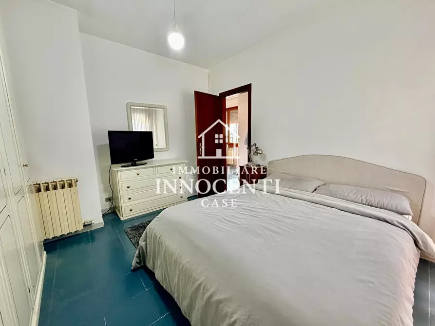 Immagine 12 di Appartamento in vendita  a Massa