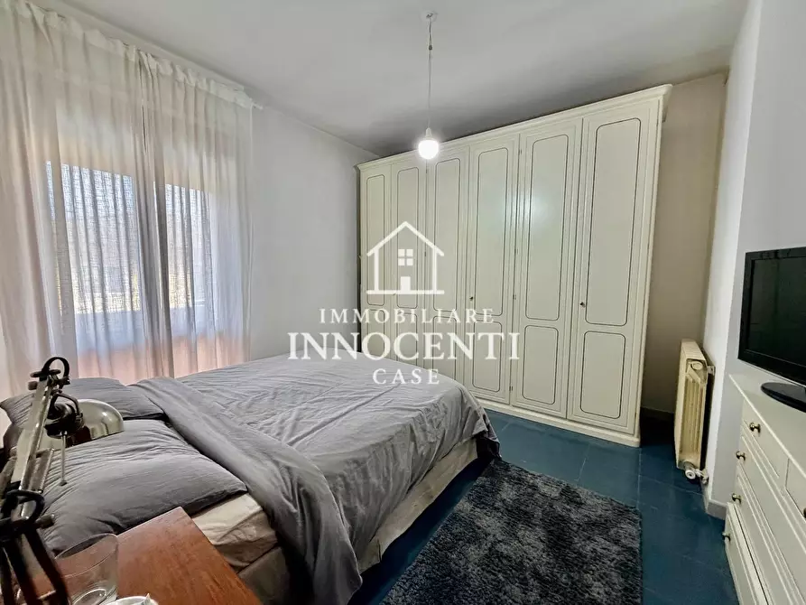 Immagine 13 di Appartamento in vendita  a Massa