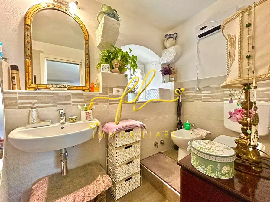 Immagine 15 di Appartamento in vendita  a Marciana