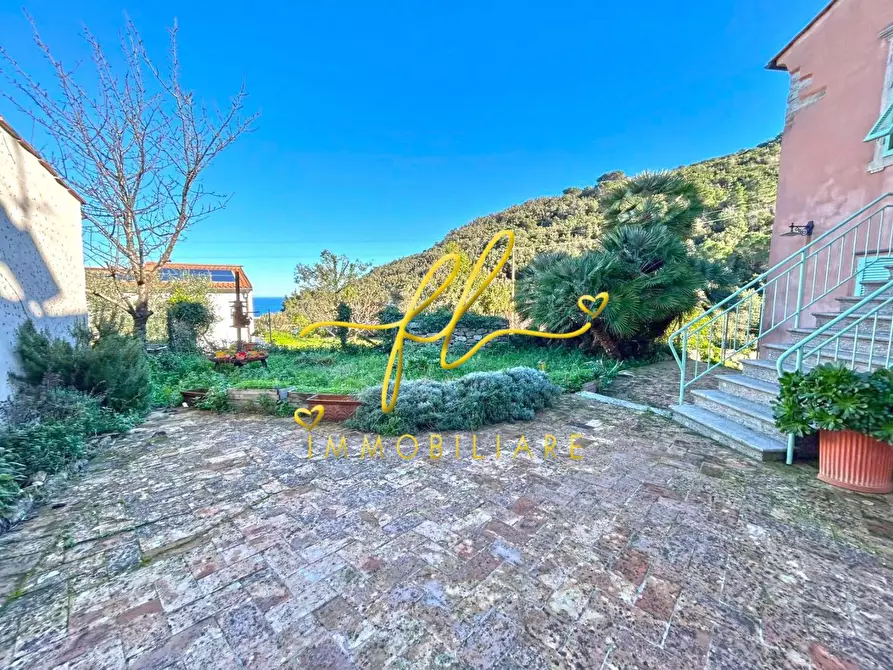 Immagine 27 di Appartamento in vendita  a Marciana