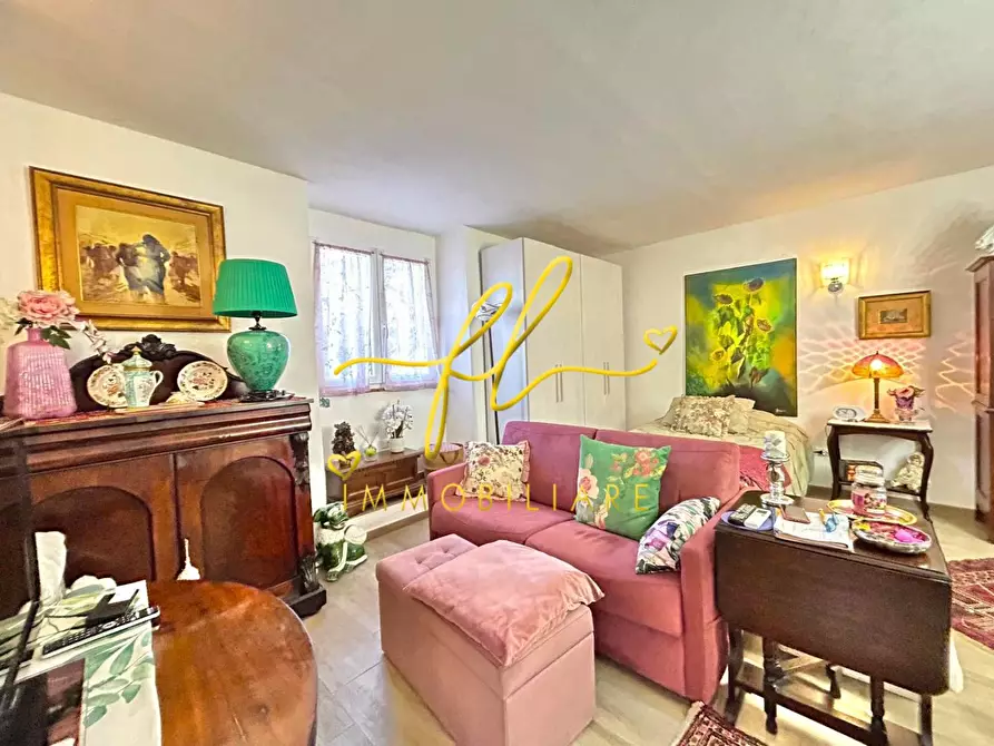 Immagine 4 di Appartamento in vendita  a Marciana