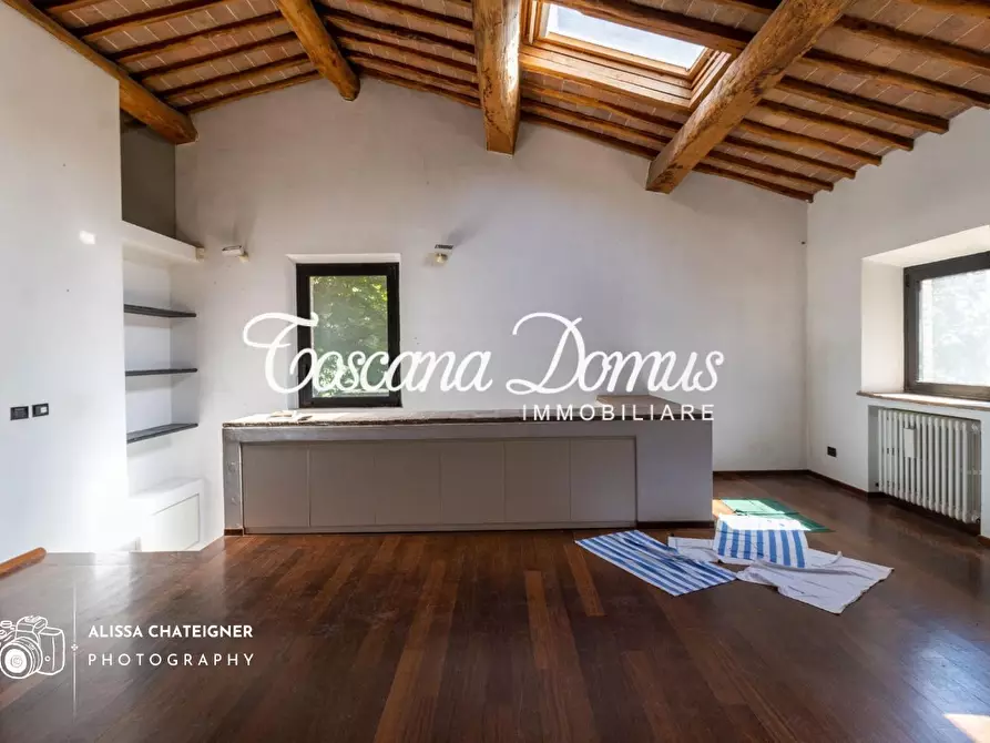 Immagine 17 di Porzione di casa in vendita  a Siena