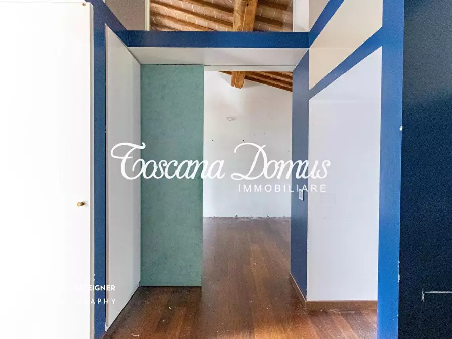 Immagine 22 di Porzione di casa in vendita  a Siena