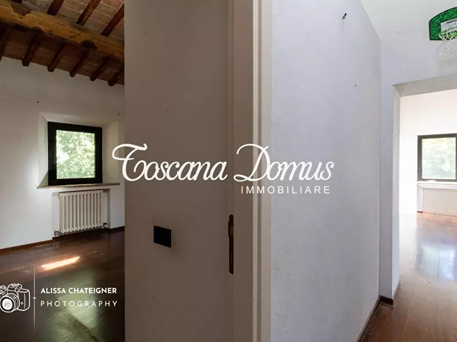 Immagine 26 di Porzione di casa in vendita  a Siena