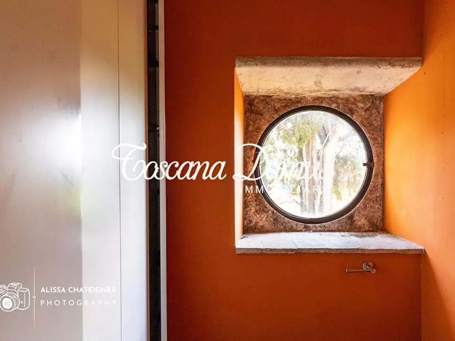 Immagine 41 di Porzione di casa in vendita  a Siena