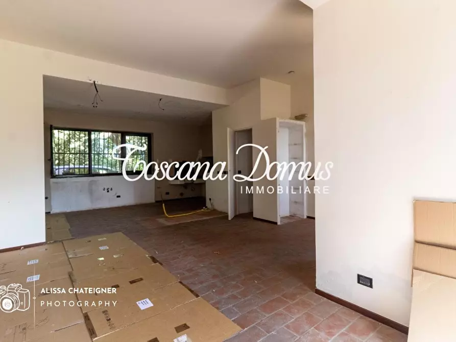 Immagine 11 di Porzione di casa in vendita  a Siena