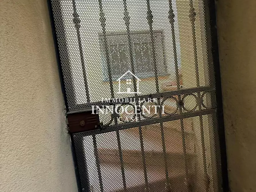 Immagine 19 di Casa indipendente in vendita  a Massa