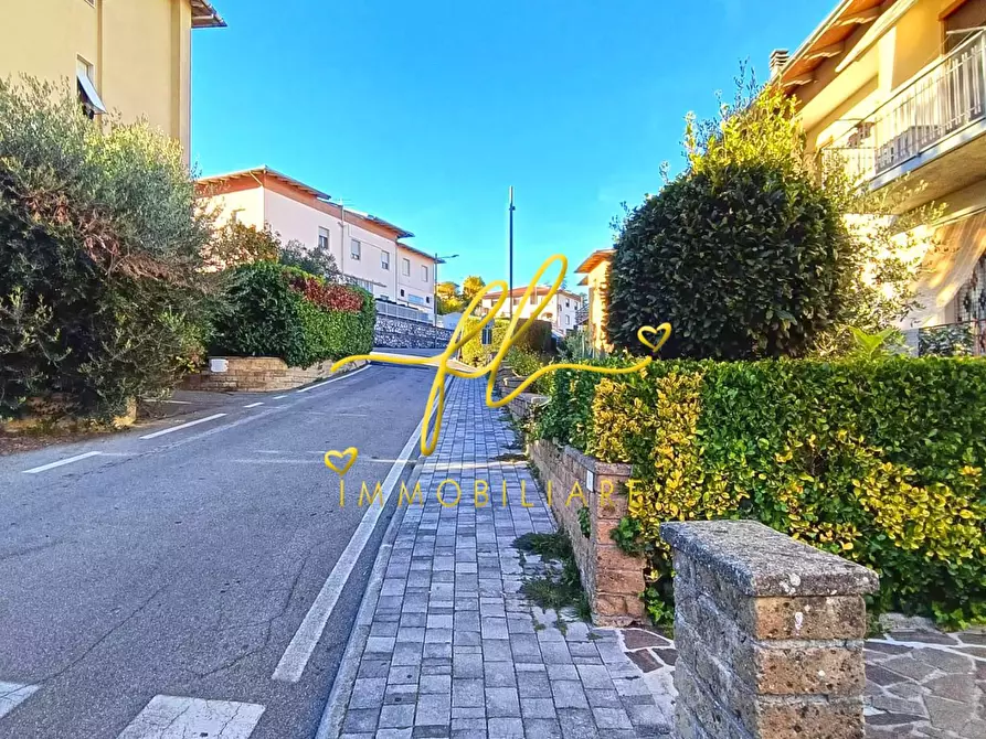 Immagine 16 di Appartamento in vendita  a Castelnuovo Val Di Cecina