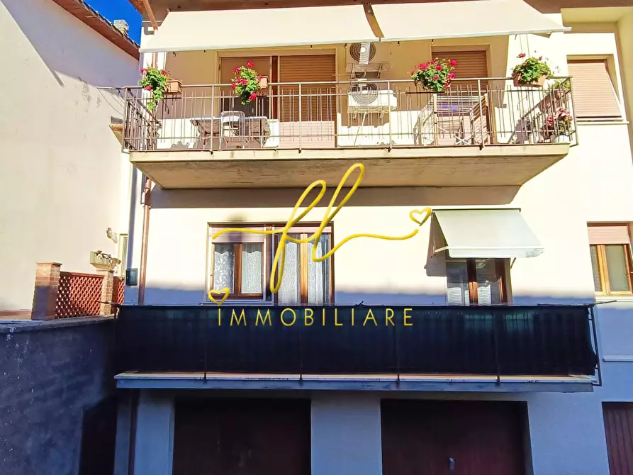 Immagine 15 di Appartamento in vendita  a Castelnuovo Val Di Cecina