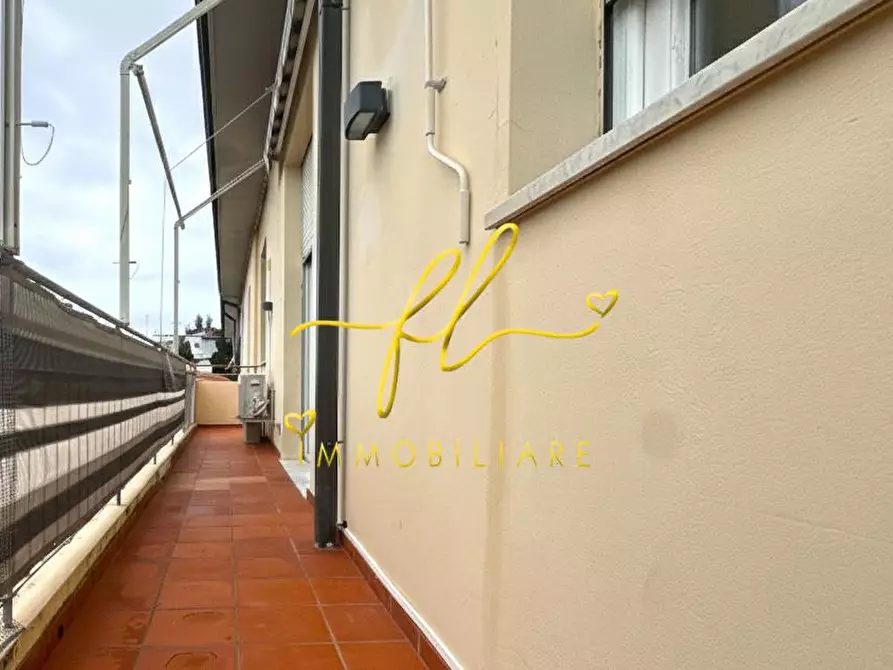 Immagine 13 di Appartamento in vendita  a Cecina