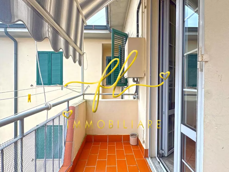 Immagine 12 di Appartamento in vendita  a Cecina