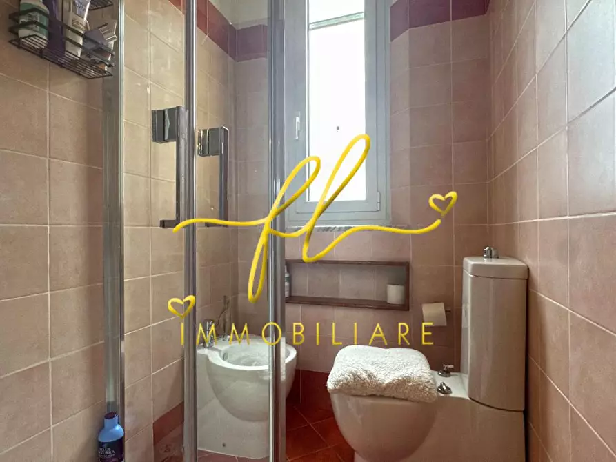 Immagine 10 di Appartamento in vendita  a Cecina