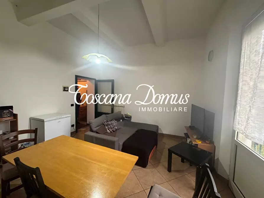 Immagine 4 di Appartamento in vendita  a Siena