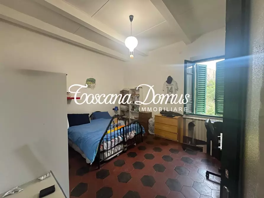 Immagine 3 di Appartamento in vendita  a Siena