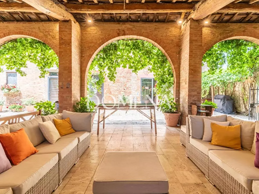 Immagine 5 di Casa colonica in vendita  a Monteroni D'arbia