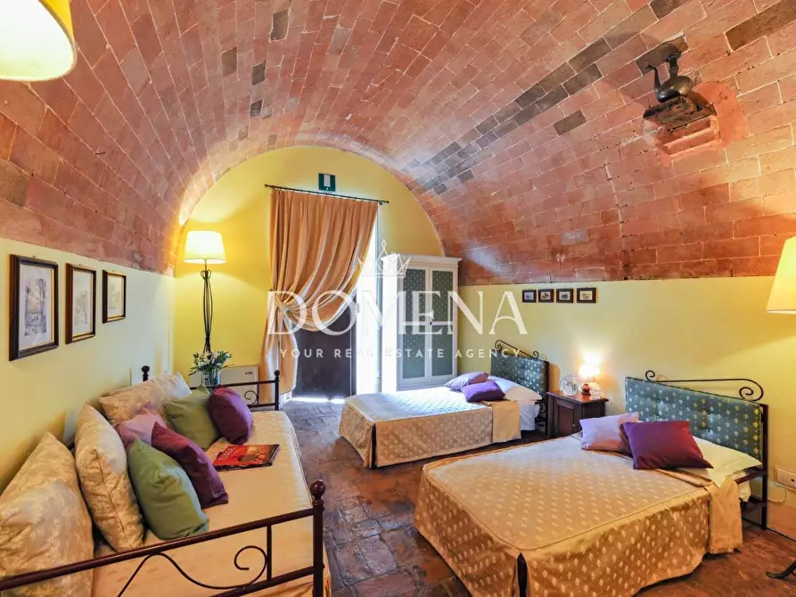 Immagine 7 di Casa colonica in vendita  a Monteroni D'arbia