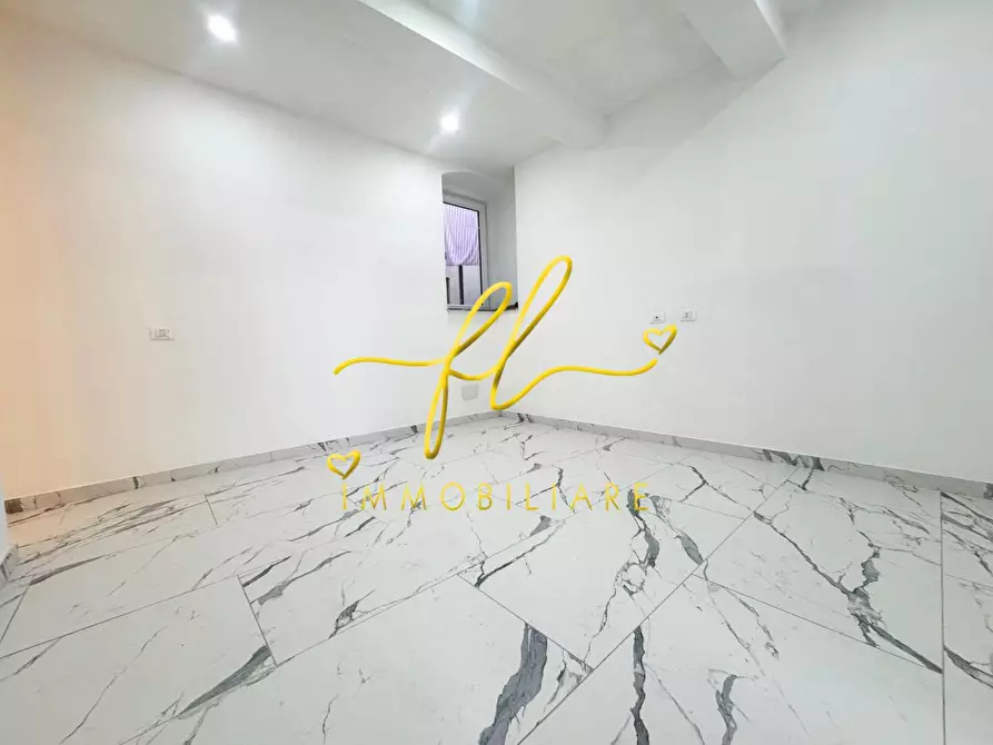 Immagine 11 di Appartamento in vendita  a Livorno