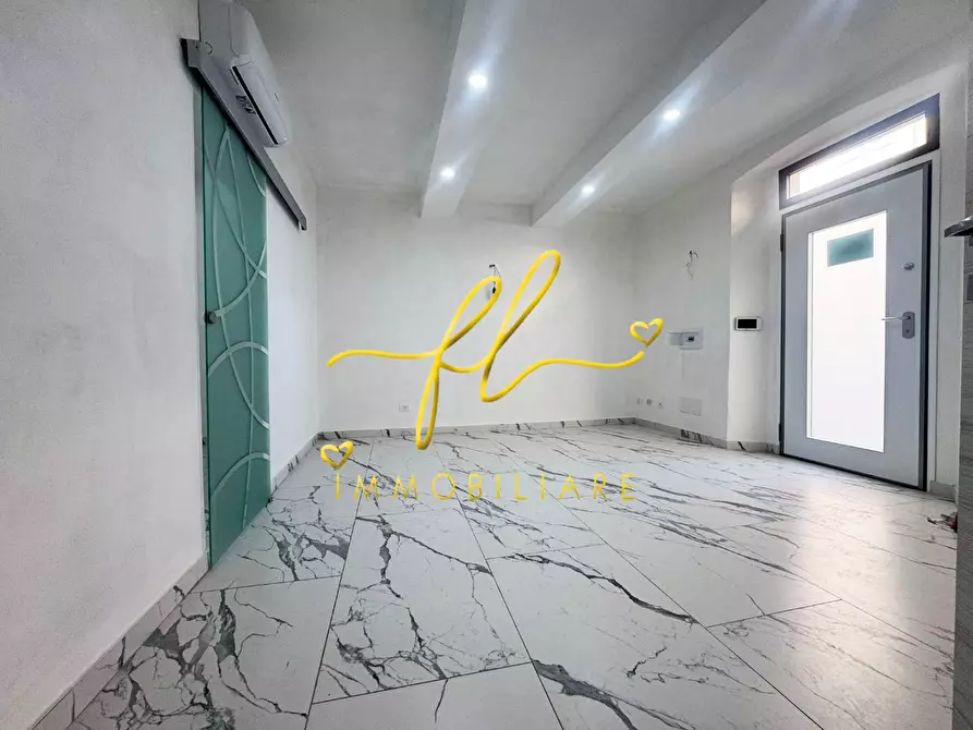 Immagine 4 di Appartamento in vendita  a Livorno