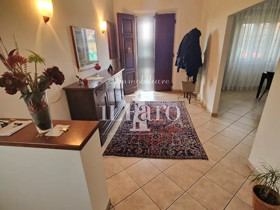 Immagine 5 di Villetta a schiera in vendita  a Campi Bisenzio
