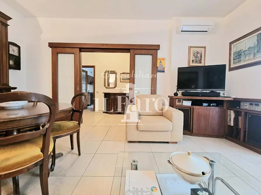 Immagine 5 di Appartamento in vendita  a Campi Bisenzio