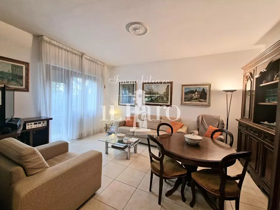 Immagine 4 di Appartamento in vendita  a Campi Bisenzio