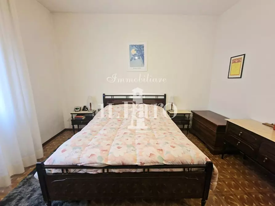 Immagine 20 di Appartamento in vendita  a Campi Bisenzio