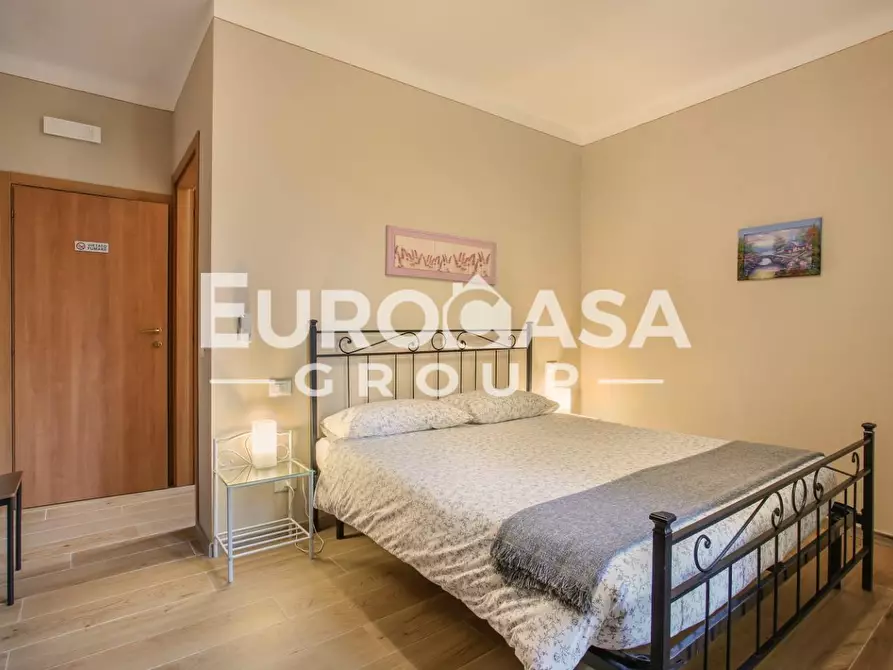 Immagine 14 di Villa in vendita  a Lucca