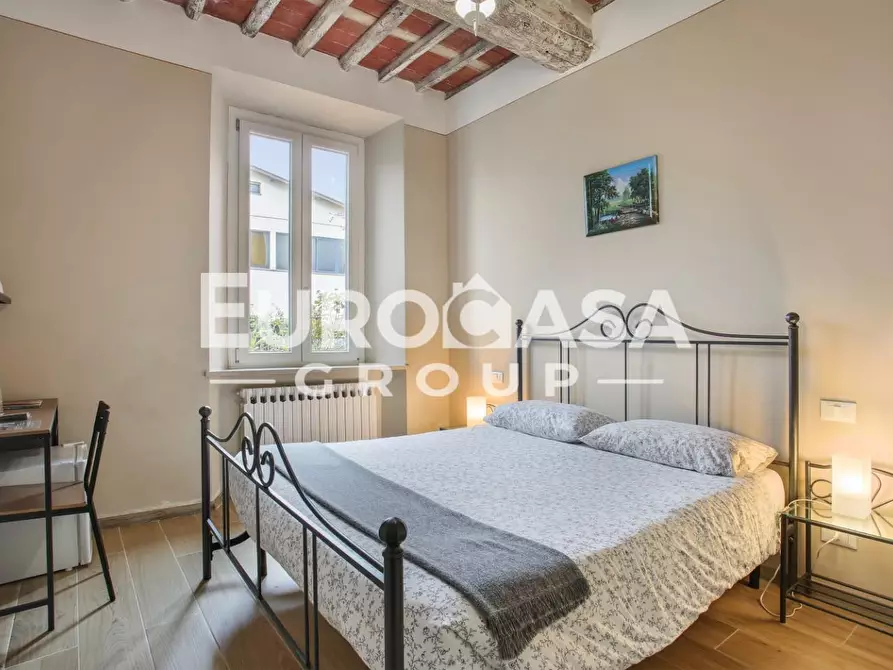 Immagine 13 di Villa in vendita  a Lucca