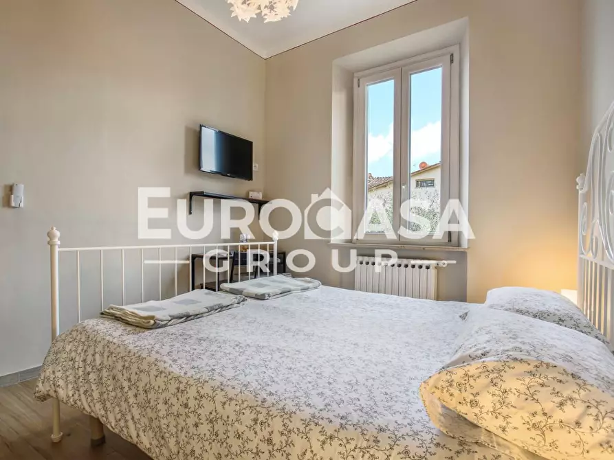 Immagine 16 di Villa in vendita  a Lucca