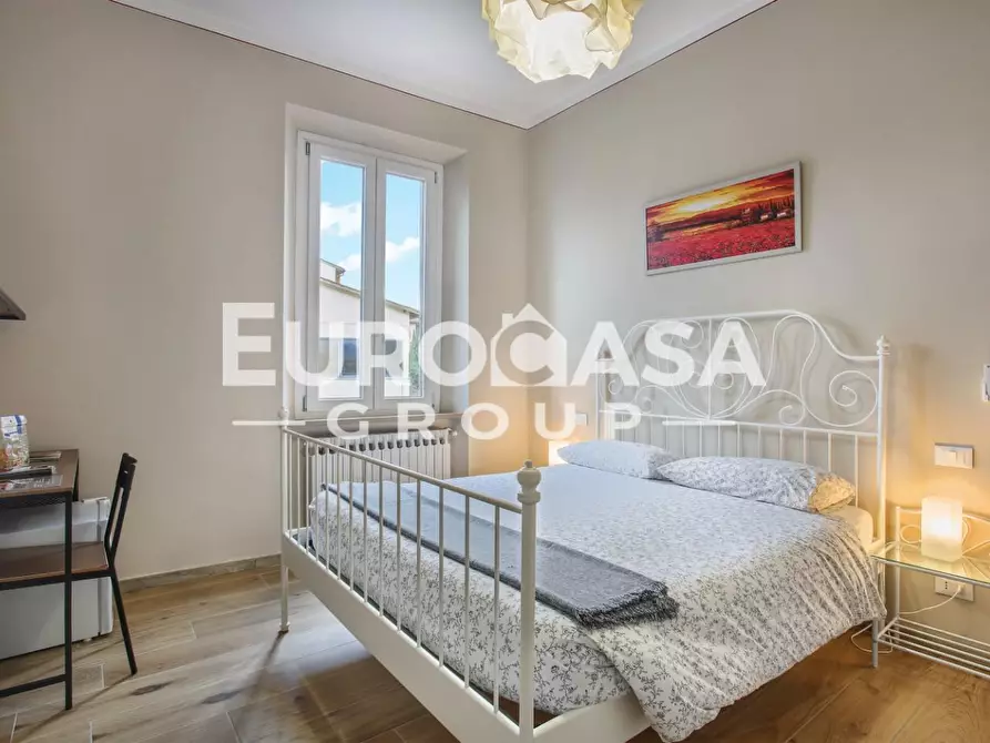 Immagine 15 di Villa in vendita  a Lucca