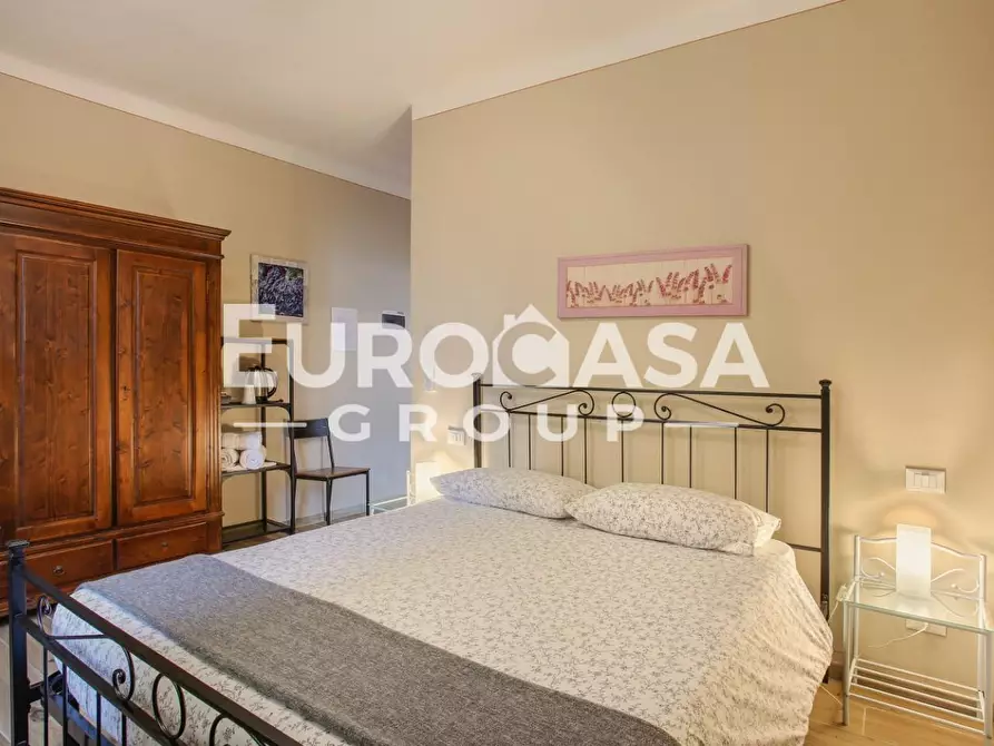 Immagine 25 di Villa in vendita  a Lucca