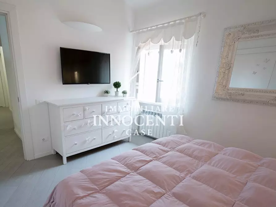 Immagine 9 di Appartamento in vendita  a Massa