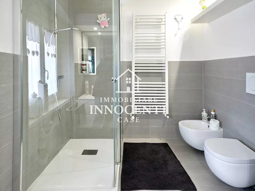 Immagine 11 di Appartamento in vendita  a Massa