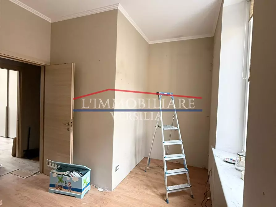 Immagine 40 di Appartamento in vendita  a Massa